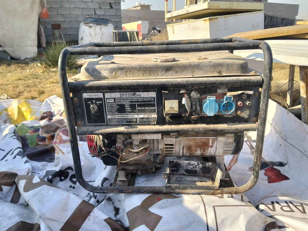 سلام عليكم مولد 25 انبير البيع العنوان بغداد زيونة سعر 250 وبي مجال ***********
