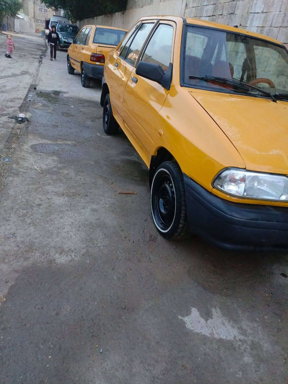 سلام عليكم سايبه موديل 11 مكينه وكير خير من الله شواصي نضيفه مصفره هيئه وغرامات السعر 23 وبيهه مجال رقم الهاتف ***********
