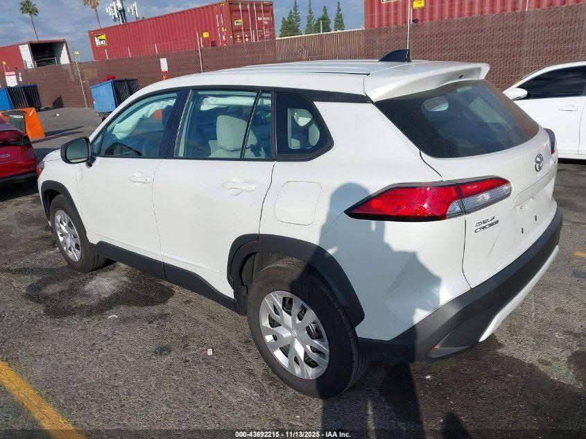 مزاد الإثنين 05-01-2026 
نوع السيارة : TOYOTA COROLLA CROSS LE 2025
📌يمكن ادخالها على كتاب ذوي الشهداء📌
عداد المسافة : 4623 mi  
حجم المحرك: 4 سلندر 2.0
ناقل الحركة : اوتوماتك
الضرر كما موضح بالصور
✅للمزايدة على السيارة الموجودة في المنشور يرجى الحضور الى مكتب الجزيرة في الساعة الخامسة عصرا.
عنوان المكتب : موصل - الفيصلية -قرب مديرية المرور 
أو الاتصال على الارقام التالية👇👇👇
       ***********  ........  ***********  
       ***********  ........  ***********
الفرع  الثاني:
 جنوب الموصل معرض الحاج خالد اللجي: ***********
