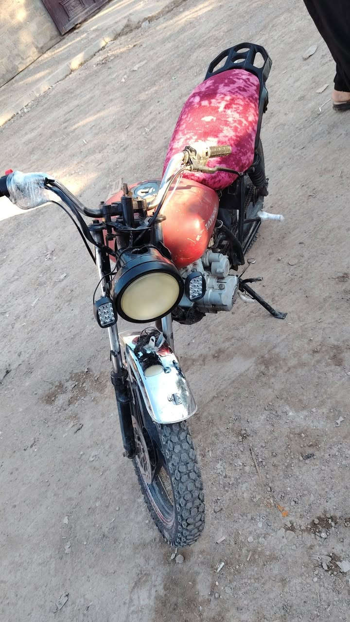 دراجه للبيع نشاط سرعه سلف لايتات تايرات جدد كامله لاصرف لابخار سعر 250 بي مجال قليل مكلف بنشر


**إذا كنت صاحب هذا الإعلان وتريد حذفه لأي سبب، رجاءا أرسل رسالة إلى الدعم الفني**