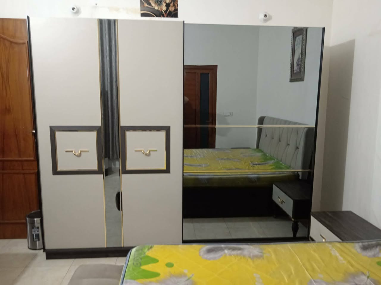 السلام عليكم
غرفه تركي[١٠]قطع نظافه ٩٠بالميه ماخذيها ٢٢ورقه 
سعرها مليون وربع  مكانها حي الجهاد  مع الدوشك


**إذا كنت صاحب هذا الإعلان وتريد حذفه لأي سبب، رجاءا أرسل رسالة إلى الدعم الفني**