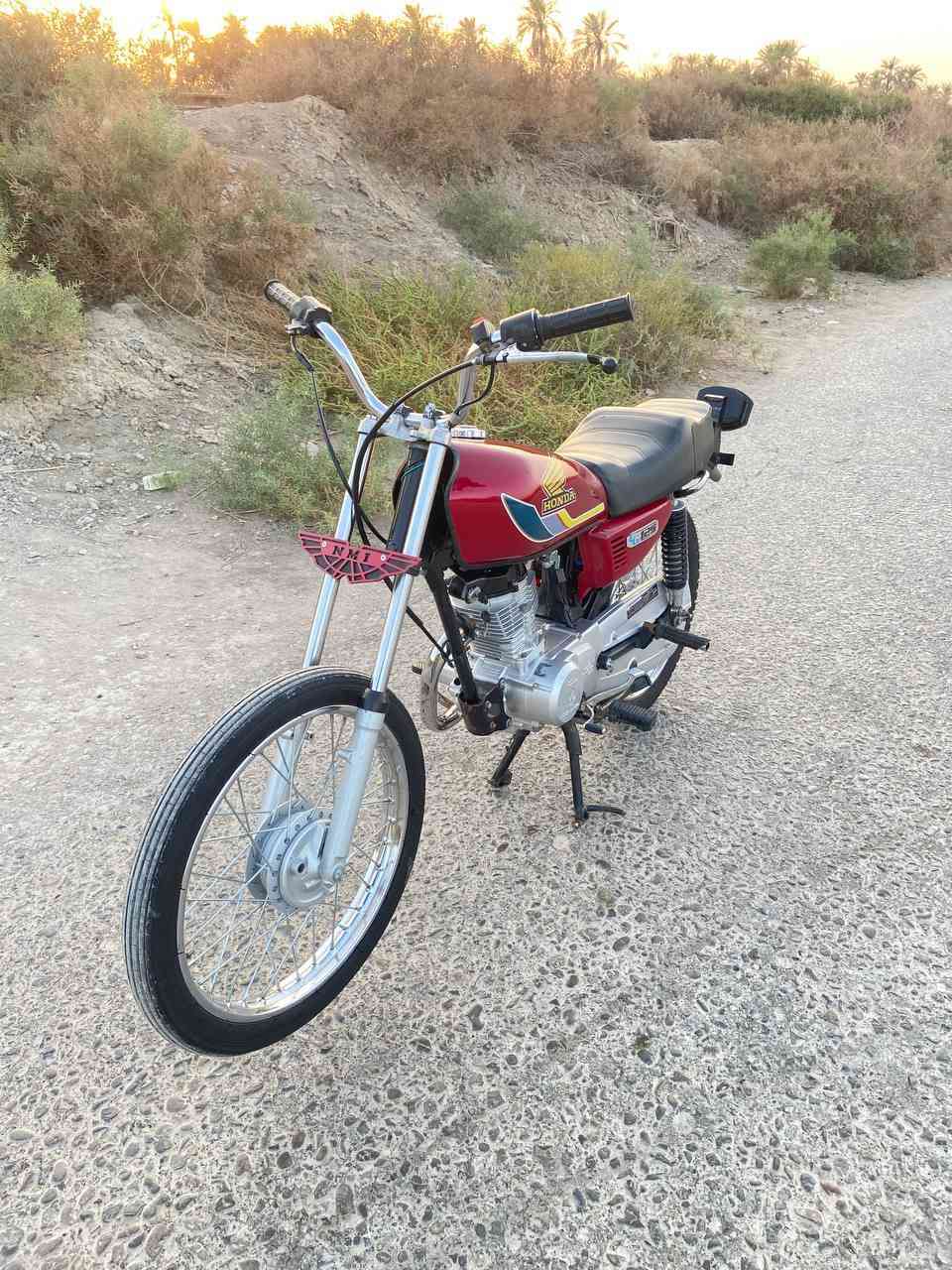 السلام عليكم. دراجه نامه للبيع. موديل 24 كلك. مكينه سيجي نامه. مبدل بس ولفات. سعر 600.مكان سوق الشيوخ. رقم الهاتف:***********
