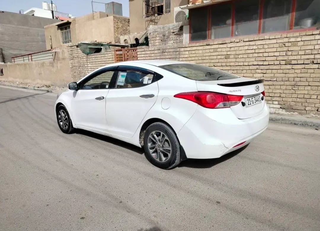 للبيع النتراه 2014 خليجي رقم سليمانيه تحويل مباشر السياره فول مواصفات مكينه 1800 السياره بيها صفحه صبغ السعر 100$ فقط الشراي يتصل *********** العنوان بغداد الامين