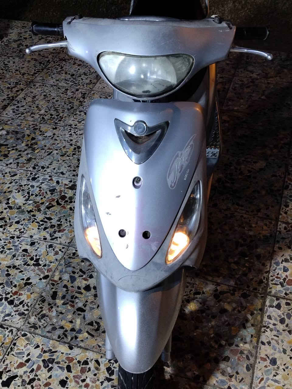 سلام عليكم ماكس منغولي للبيع دراجه كلش نضيفه ما مفتوح دراجه كله بلادي كهربائيات شغاله كله سلف هندر تشتغل ما بيه نقص سعر 650 وبيه مجال بسيط مكاني بغداد رقم الهاتف ***********
