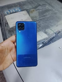 سامسونج A12 • ذاكرة ١٢٨ • شطره