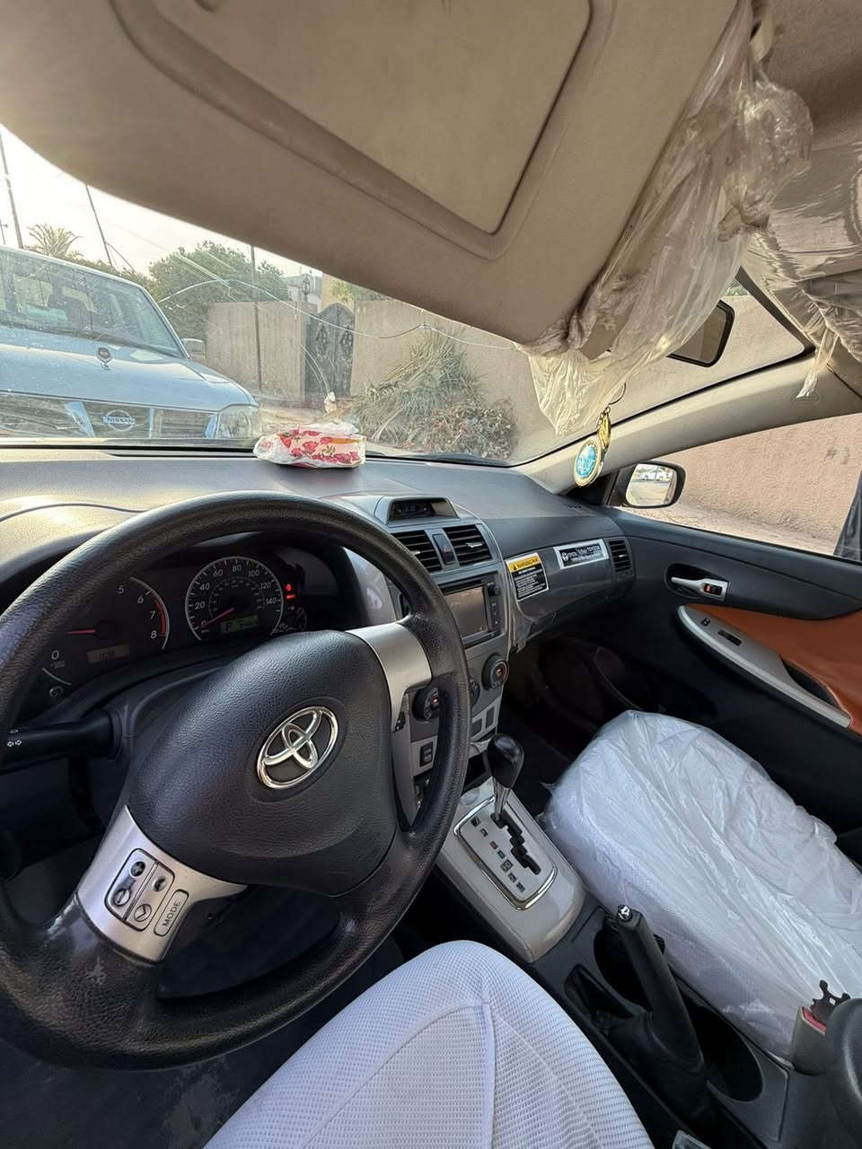 كورلا 2013بيه قطعتين رقمها كركوك وبيه تصفيه شويه رقم صاحب السيارة ***********
