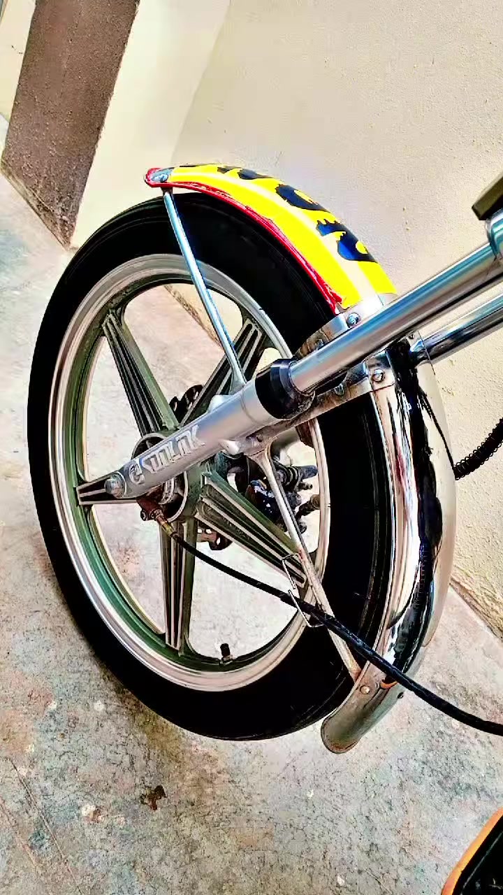 للبيع درجه موديل 2020نضيف مكينه مامفتوح شرط رقم الهاتف ***********
