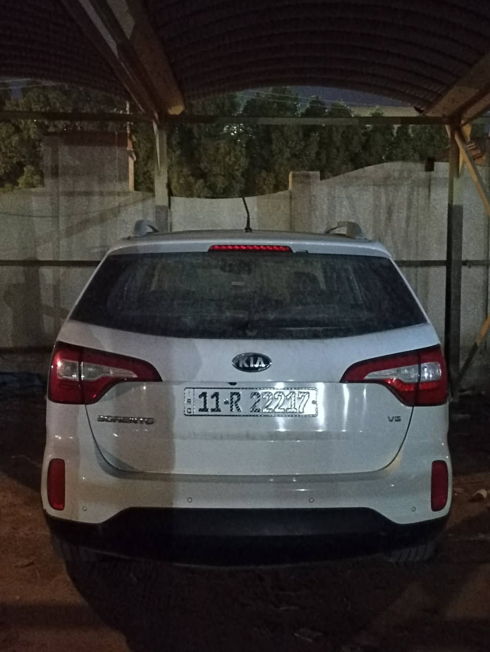 السلام عليكم
سورنتو 2014 خليجي  V 6 

ماشية 139  
رقم بغداد بأسمي فول السياره ١/١
مواصفات
بانوراما 
بصمة تشغيل 
بصمة ابواب

كراسي جلد كرسي السائق كهربائي
تبريد 3 قطع 
انارة داخليه ابلاد
اشاير ترحيب

منظومة زنون عالي ناصي 

وباقي المواصفات المعروفة (فول مواصفات) 

خشم البنيد فقط صبغ كد الشبر 

مكاني الناصرية سونار موجود 

السعر 185 $ وبيها مجال قليل جدا  حك الجيه 

***********
