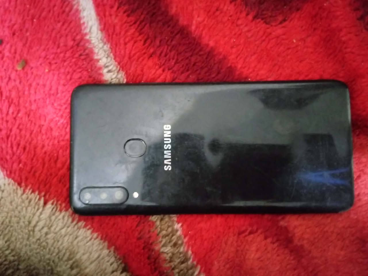 سامسونج كلاكسي A20s للبيع
شرط شغال وكلشي مابي بصمه وجه وبصمه ايد شغالات بل بوبجي ٤٠ فريم ما مفتوح شرط وبي شويه كسر بل شاشه نفس ما تشوفون السعر ٢٥ الاستفسار عله رقم خاص ما موجود   
***********
