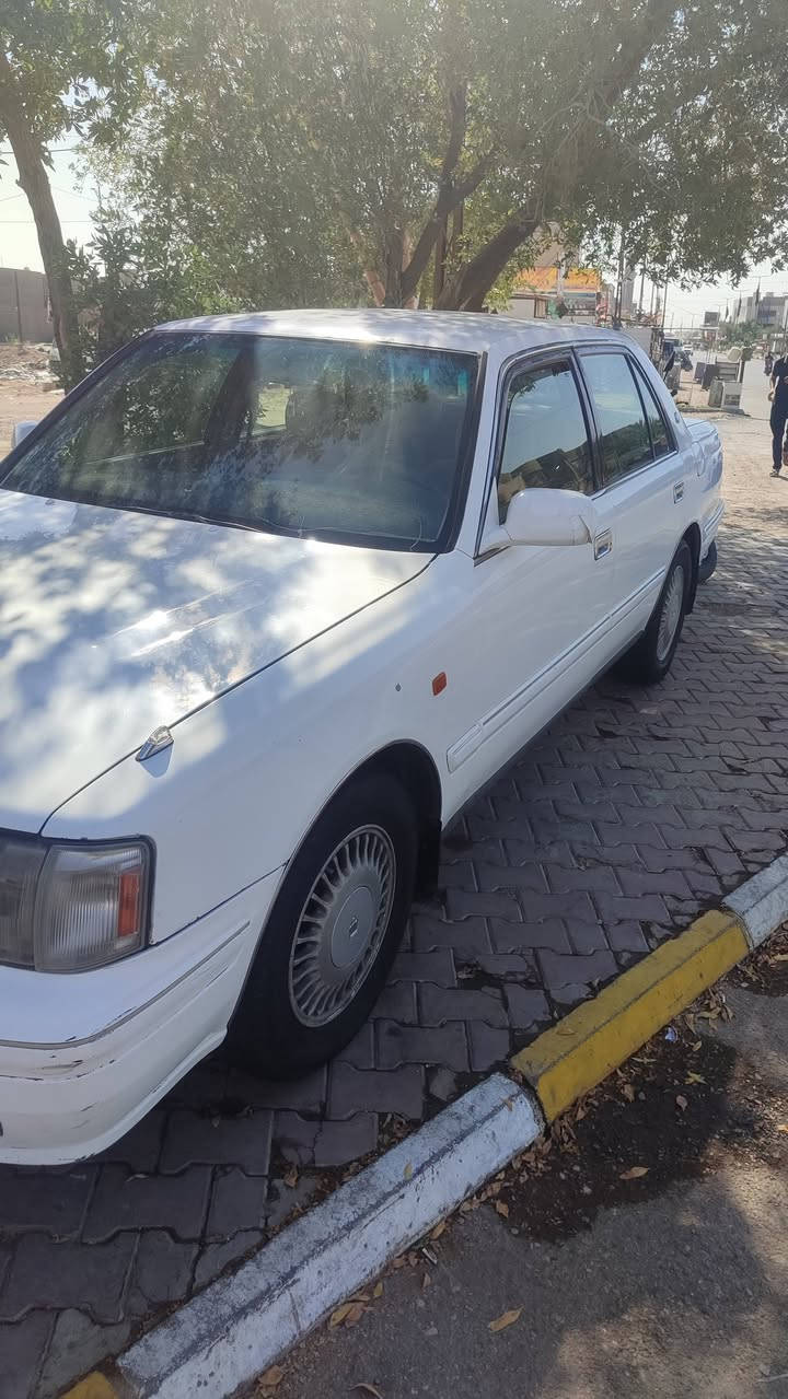 سلام عليكم راس الثور ايسر بلادي سعوديه سياره جديده كلش حداديه جديده تواير جدد ماعايزه شي تبريد شغال بسمي السياره مداور ثاني يوم مكفوله من الكص 
السعره 77وبيه مجال قليل 
المكان السماوه 
***********
