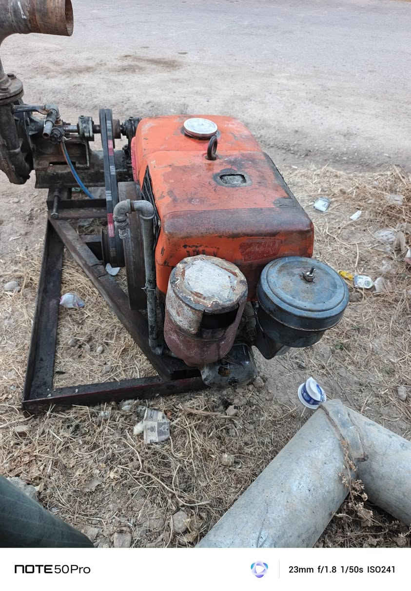 السَلٱمٌ عـَلـْيگمّ
موطور للبيع 15 حصان
للاستفسار الاتصال
***********

