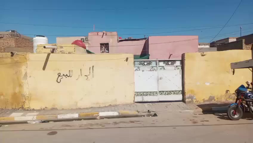 سلام عليكم بيت البيع  المساح 250 متر بحي سعيد  قرب جسر جنابي  سعر خاص ***********
