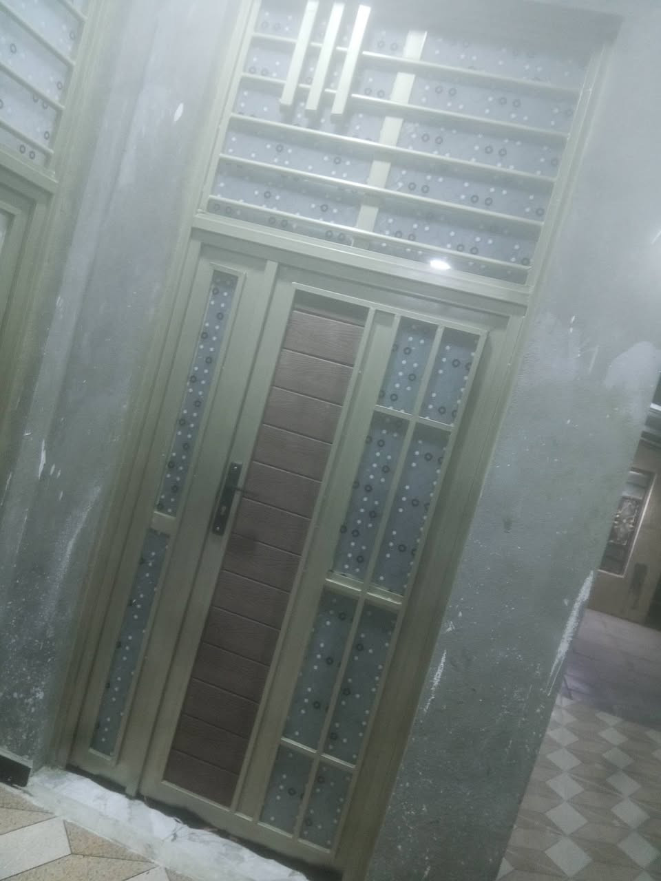 سلام عليكم مستعدين تجهيز باب وشباك حسب طلب زبون نقد واقصاد تواصل هاتف ***********
