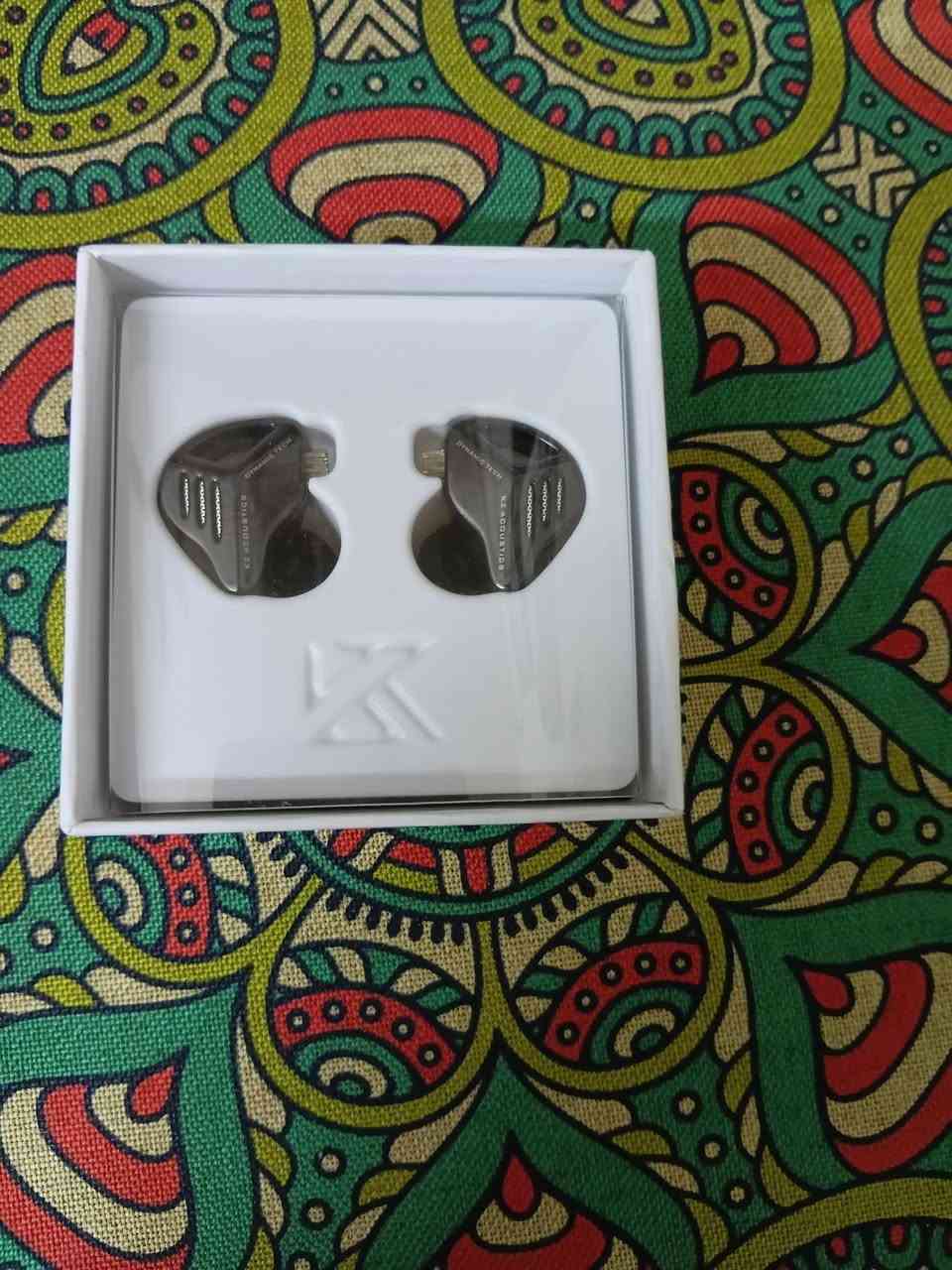 سماعة KZ zvx pro ب15 ألف 
مستعملة اخت الجديدة 
ملحقات كاملة
توصيل لكل المحافظات ب5


**إذا كنت صاحب هذا الإعلان وتريد حذفه لأي سبب، رجاءا أرسل رسالة إلى الدعم الفني**