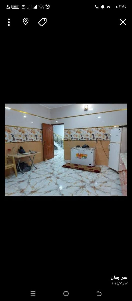 الدار للبيع في الجولان الثانيه قرب المدرسه الجديده
المساحه 200 ٫الواجه 10، النزال 20
البيت كامل من كلشي سيراميك وديكورات 
⭕الطابق الأرضي: 
مطبخ وصاله وغرفه وحمام ومناور 2 وديوانيه جبيره 

⭕ الطابق الثاني:
3 غرف نوم ووحده منهن سويت وحمام 
وبيتونه وسطح
السعر (85) وبي مجال 
***********
