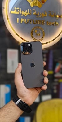 ايفون 14 pro max للبيع حالة الجهاز: نظيف وكلشي ممبدل بي  بطارية:84 نسخ...