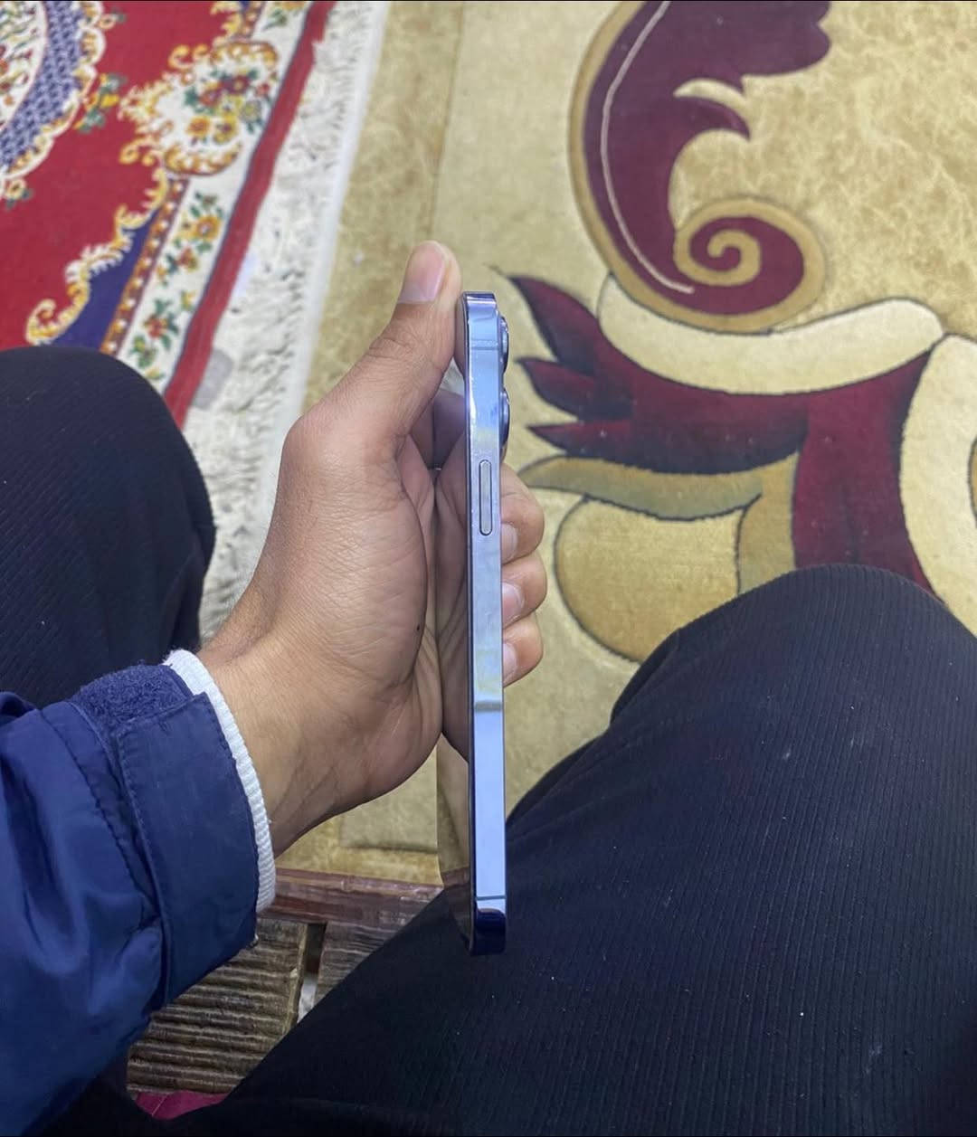 13 برو ماكس
شرق اوسط بطاريه 77
700 بي مجال
بغداد حي بتول 
***********
