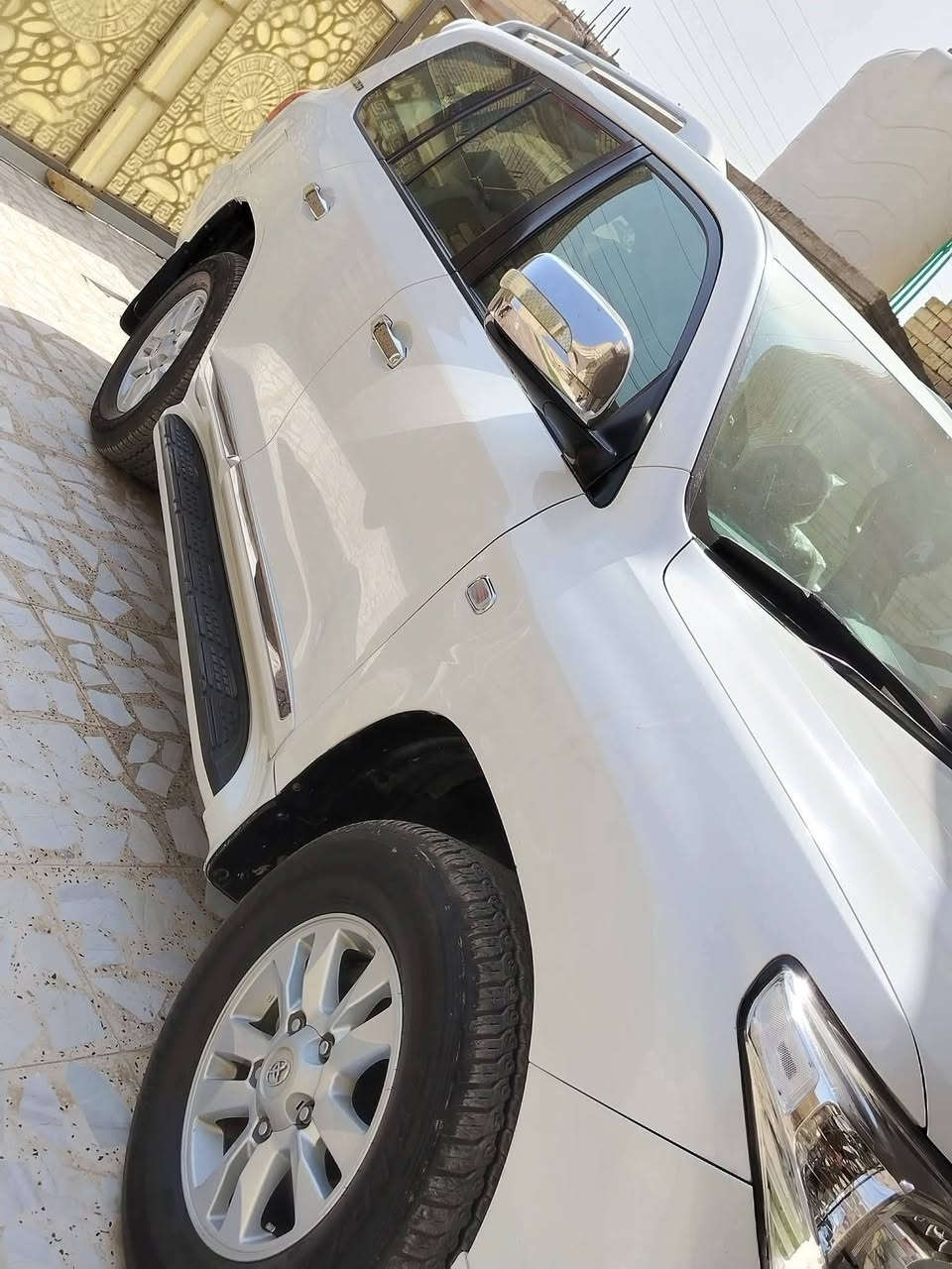 لاندكروز موديل 2011 ستينيه مكفوله من الصبغ فول مواصفات رقم سليمانية بأسمي السعر 345 اتصال على الرقم *********** ///***********
