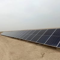 طاغه شمسيه • مولد كهربه