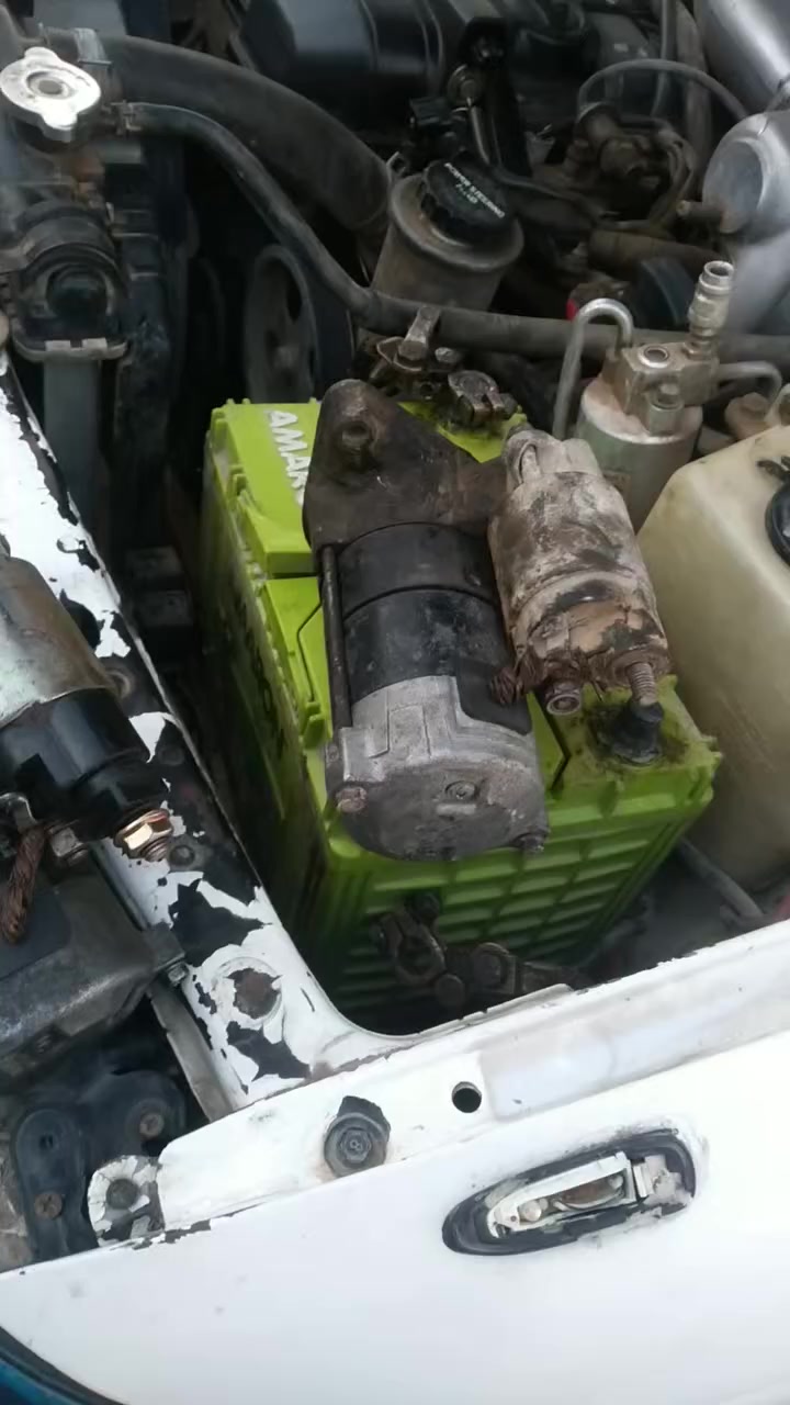 البيع اومراوس بطه ٩٢ انبار مشروع وطني سنويه ٢٧ سياره مكفوله محرك كير حداديه جدد سعره ٥٠ وبي مجال او مراوس حسب القناعه كياء حمل تحويل ثاني يوم عنوان بغداد *********** ***********
