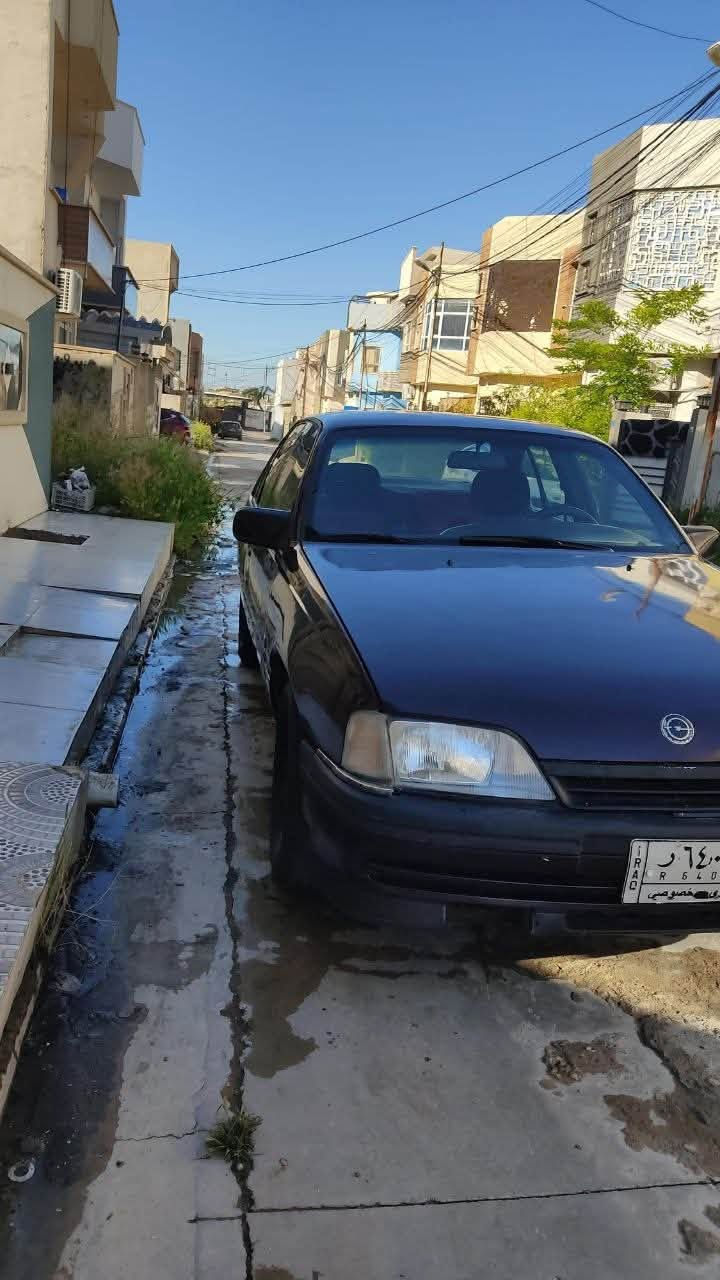 اوميكا 93 تبريد كير توماتيك مكينه 2400شرط التحويل مكينه شرط
***********

