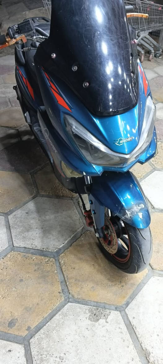 السلام عليكم دراجة سكنس رياضي مستعجل ع بيع كلشي شغال سلف هندر كهربائيات السعر 350 بلاش ناصريه المركز ***********
