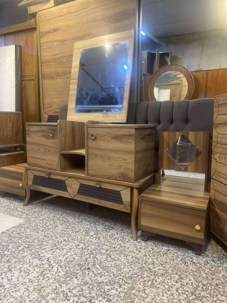 السعر 400 المكان بغداد الدورة الغرفه نظيفه باقي تفاصيل خاص


**إذا كنت صاحب هذا الإعلان وتريد حذفه لأي سبب، رجاءا أرسل رسالة إلى الدعم الفني**