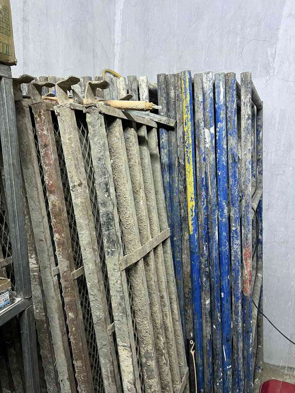 السلام عليكم للبيع عددٍ يدوية
قفاصة عدد12 ثقيل 2ملم 

دريلات كبير عدد3 كسار 

دريلات وسط بريمه وهزاز 3

دريل صغير واحد 

كوسره عدد 2 كبير و صغير 

عربانه ثقيل تسكام عدد 4 

ماكنه لحيم انجيكو اصليه واحده

مولدات 12 امبير عدد 1 و 24 امبير عدد1 و 30 امبير كاز كامه ياباني عدد1 

العنوان /النجف ناحية الرضوية 

***********
