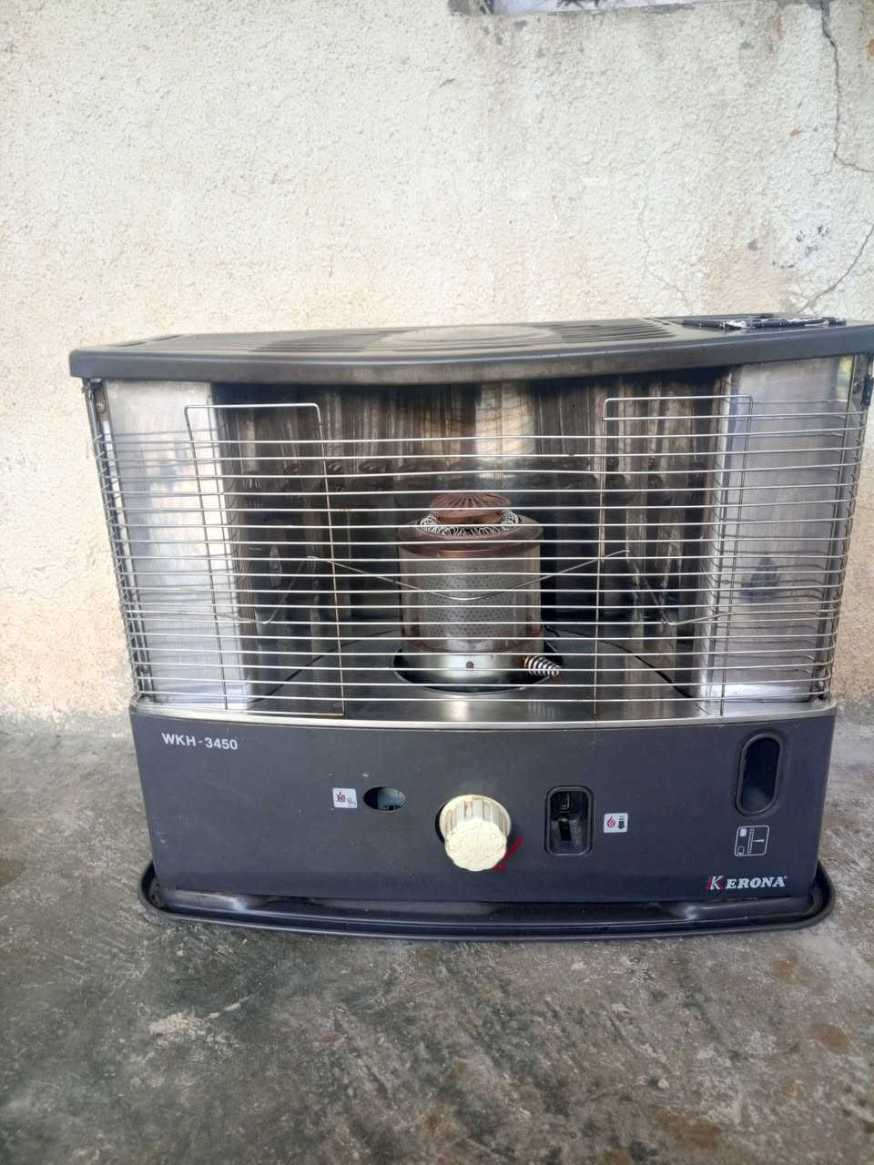 نظافه كدام العين السعر 70العنوان ناحيه القياره ***********
