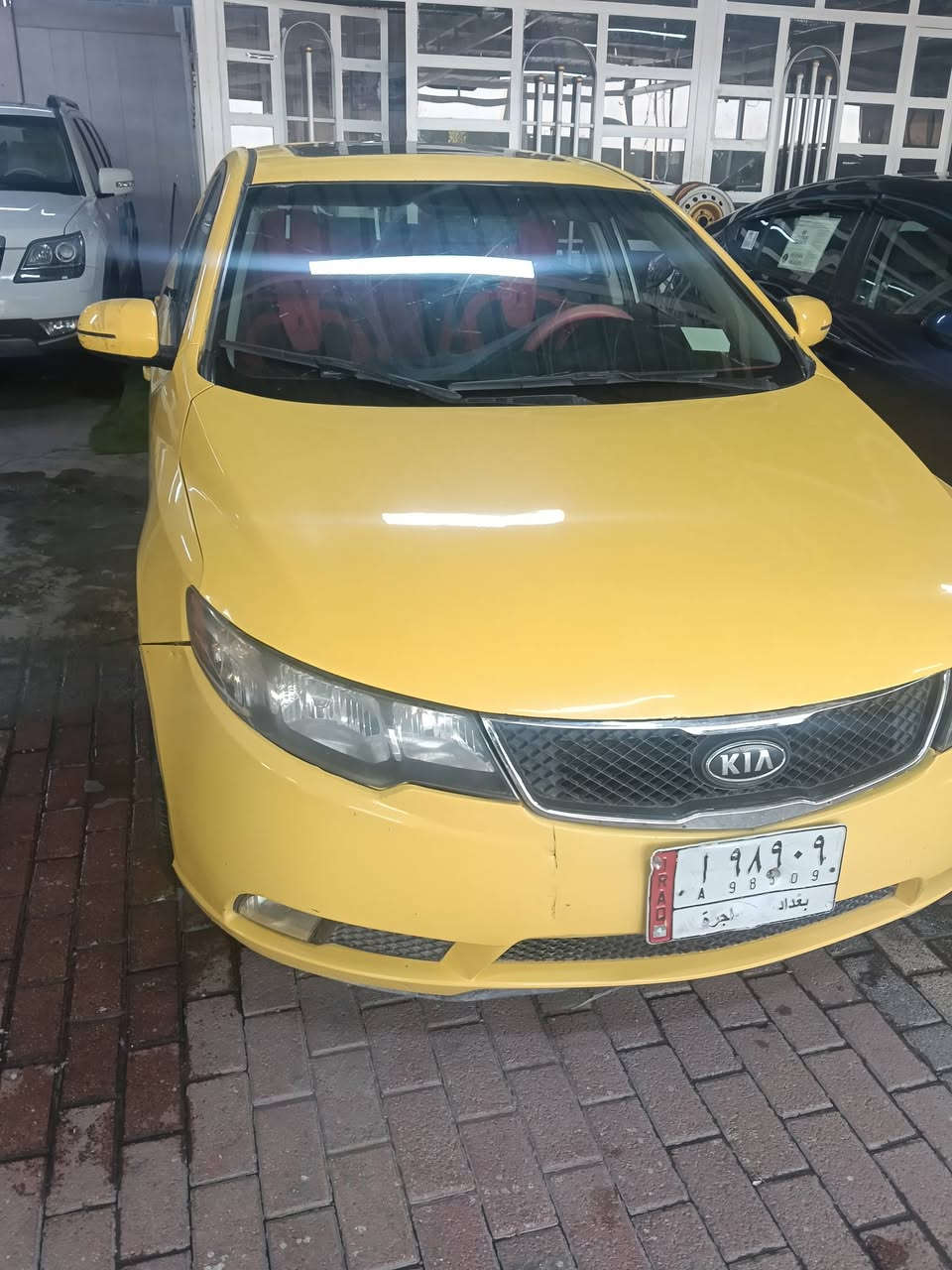 سلام عليكم كيا فورتي 2012 فول موصفات جديده سعر 85 ورقه بغداد بسمي رقم ***********

