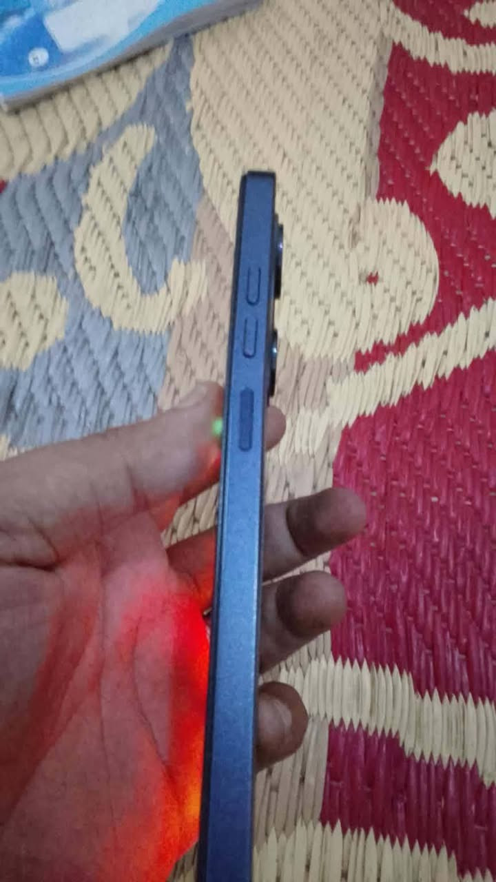 سبارك كو 1ذاكره 128تلفون كدامك بصور نضيف سعر 95شراي خاص


**إذا كنت صاحب هذا الإعلان وتريد حذفه لأي سبب، رجاءا أرسل رسالة إلى الدعم الفني**