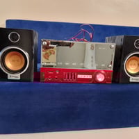 جهاز صوت دي جي مع سماعات للبيع 07709024645