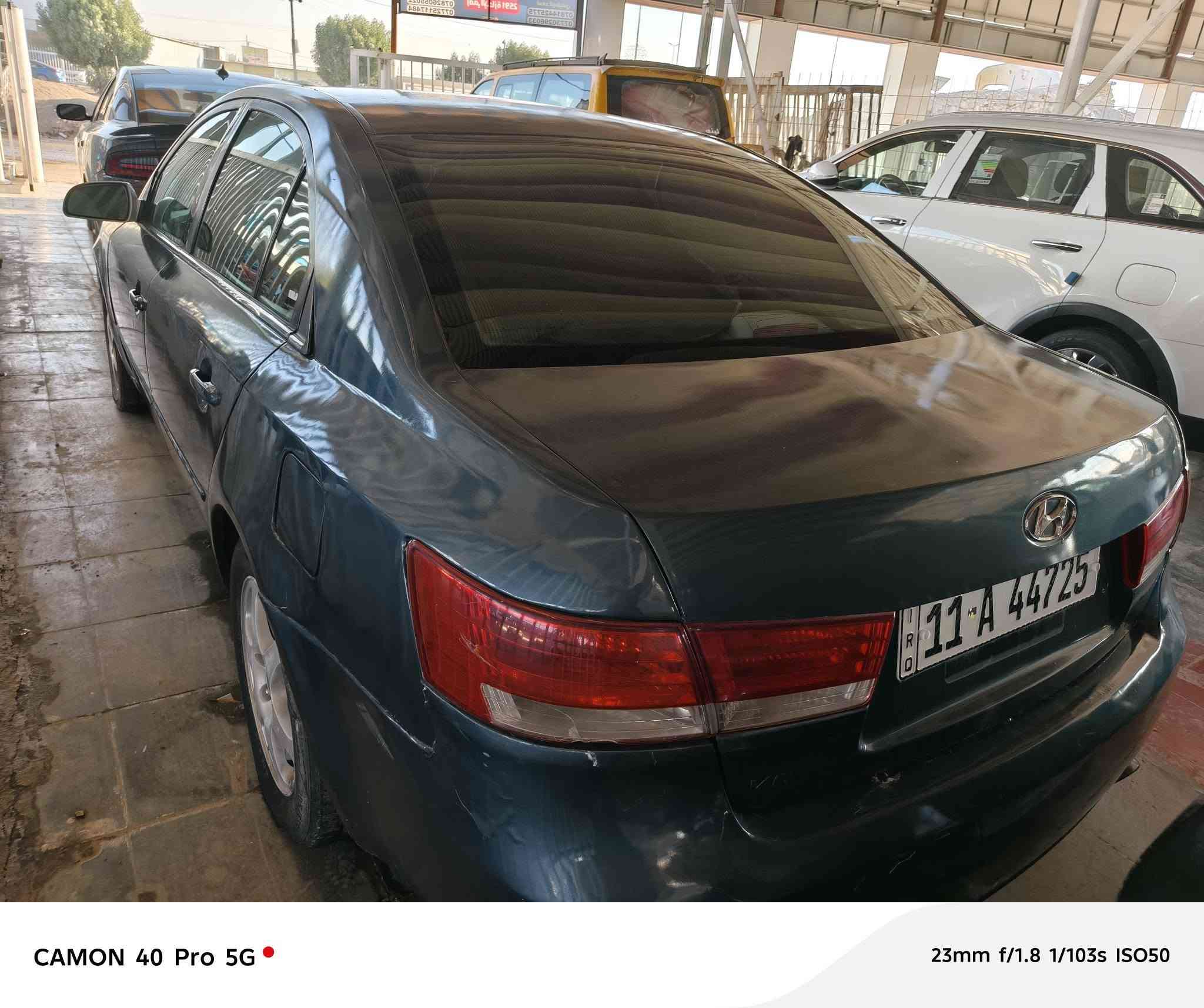 السلام عليكم
سوناتا موديل 2006 ـ 6 سلندر  حادثها قطعتين جانبي وبيها صبغ عام شرط لا گلبه ولا كص ولا دواخل 
رقم بغداد بإسمي انكليزي مكينه جديده كير كفاله 
تبريد جاهزه من كلشي 
مكانها /بابل / الحمزه الغربي / معرض بركات الحسين 
للاستفسار / ***********
السعر/ 78$ وبيها مجال بسيط
