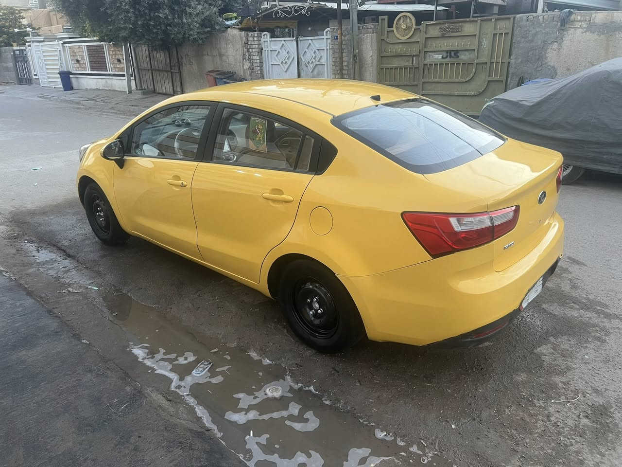 خليجي موديل ١٥ بدون برغي نقص
قفل.٨٠ مستعجل ع بيع 
شراي يتصل ***********
