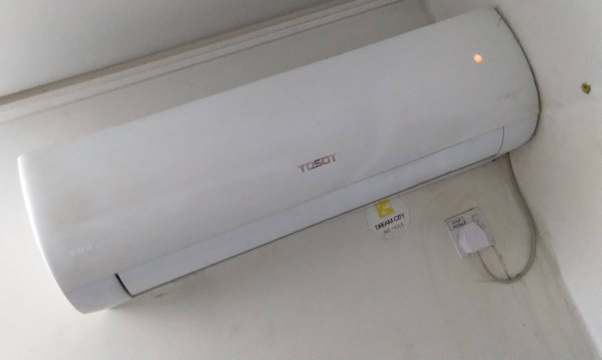 سبلت تيسوت واحد طن للبيع اخوالجديد مستخدم موسم واحد النضافه فول
للمعلومات منداخل بسمايه
***********
