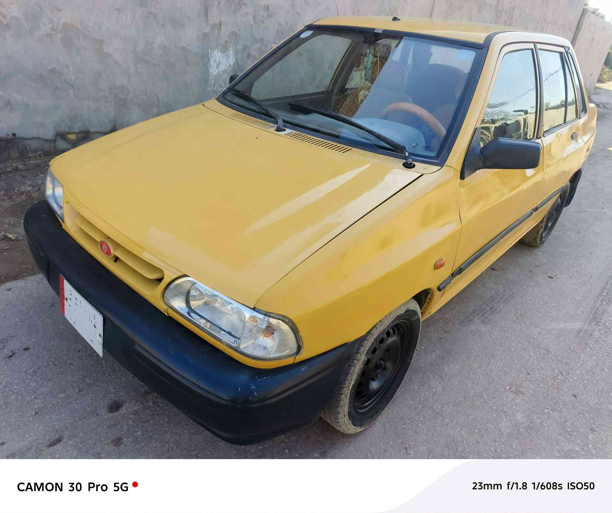 (اخوان مكلف بالنشر)

للبيع سايبه موديل 2014 رقم بغداد تحويل مباشر 

بيها مكانات صبغ فقط للجماليه بدون ضربه.

سياره حلوه وجاهزه مال جناي ما بيها كل نقص.

 مكينه وكير وجديدات وتخم تاير وكهربائيات كله كفاله.  

(السعر 28 وبيها مجال.)

(( *********** ))

(مكان السياره بابل القاسم)
