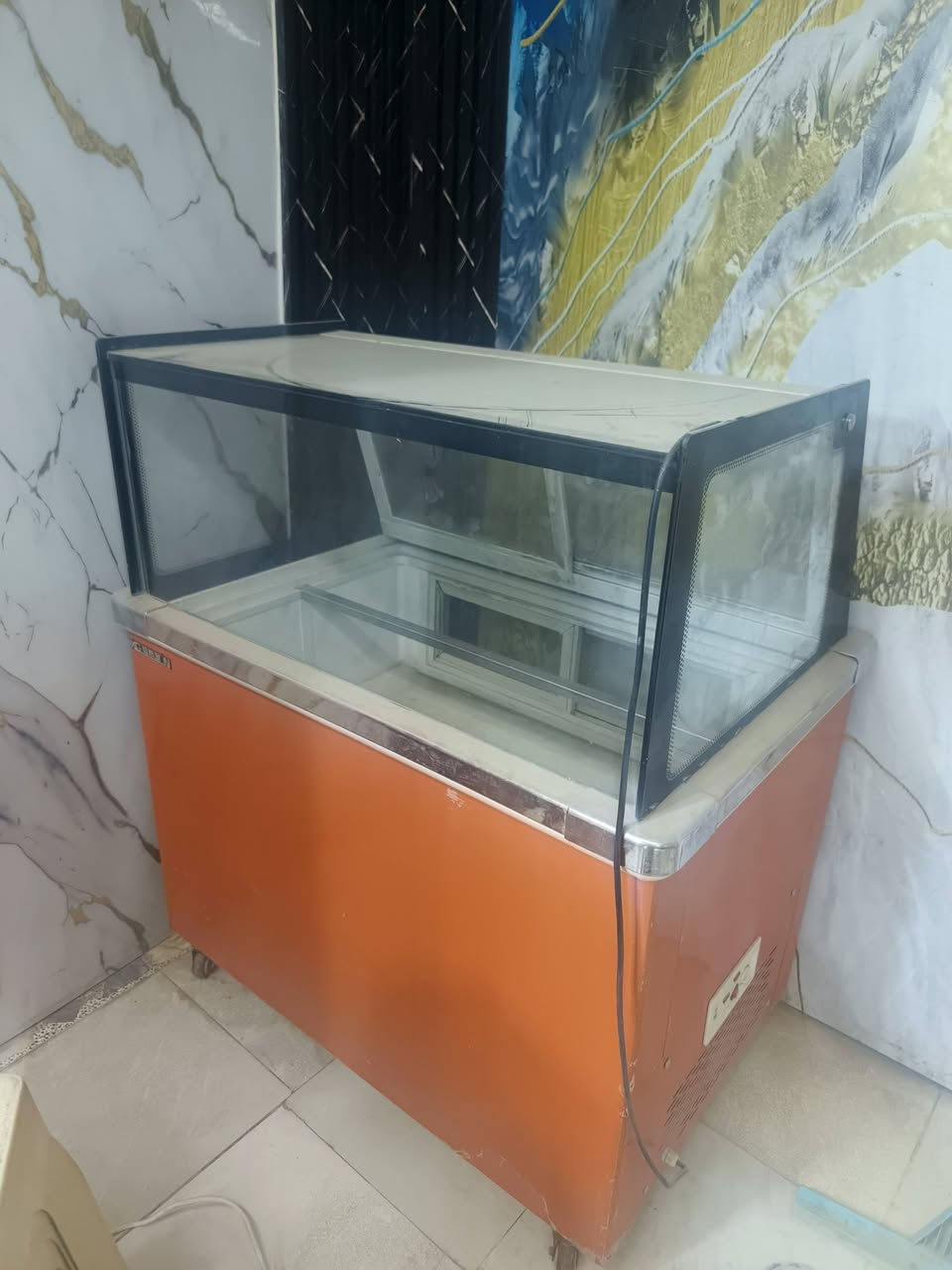 ميوزه عدد خمسه عدة قياسات للبيع
كرل
عجانه 
كاشير مع طابعه برنامج عراق برو 
 كاسبه صاج 
حماية كنتاكي 
حماية ريتو بلانك 
ايضا متوفر سنك
بلانكات ايضا متوفره 
***********
