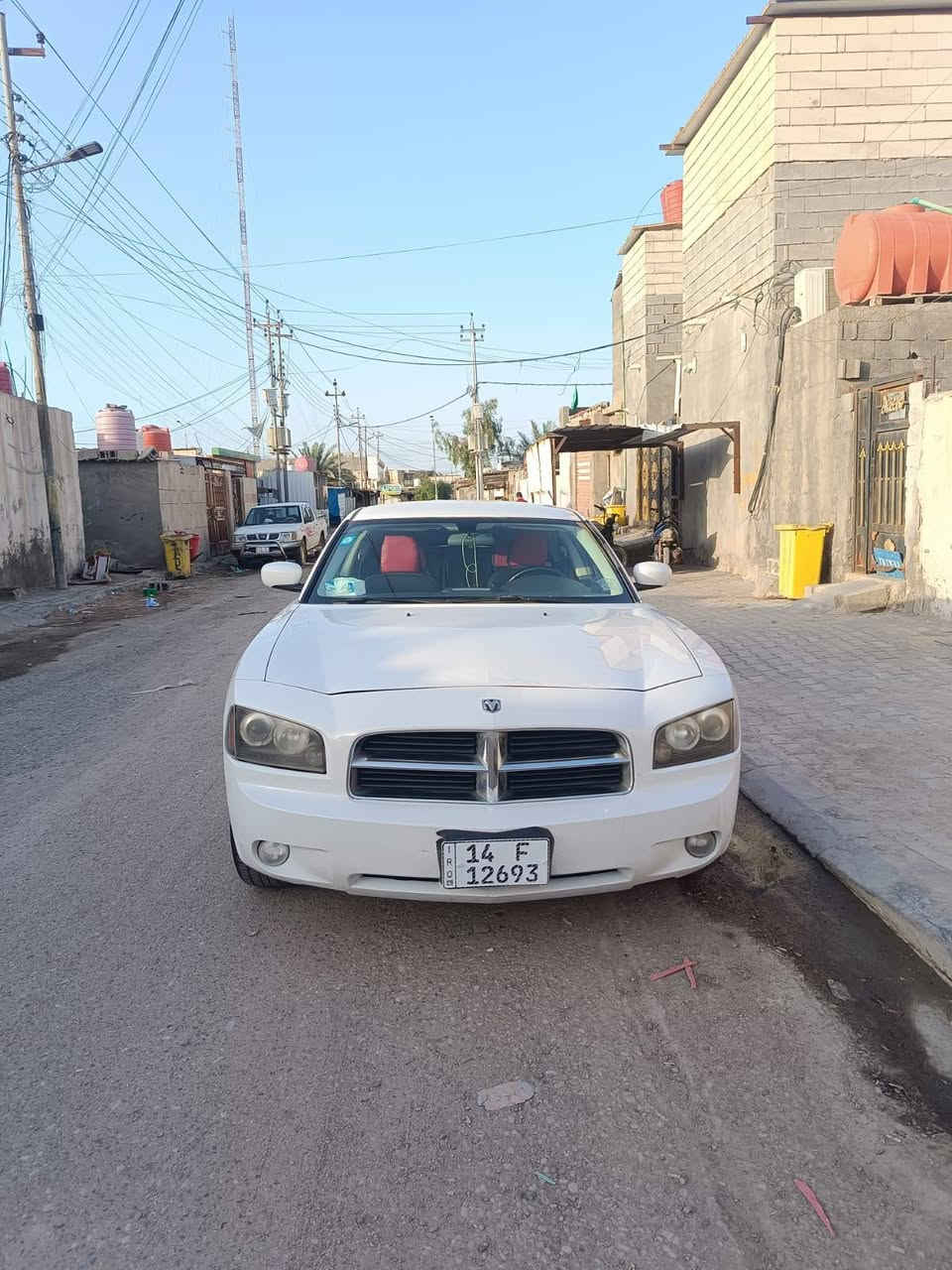 السلام عليكم سياره جارجر مديل 10 باسمي رقم نكليزي
سياره كفاله فقط باردات حداديه 100/100 تبيرد ثلج
رايدينها ب115وبيها مجال
مكلف بل نشر هاذ رقم راعيها 
شراي يتصل وبخدمته: ***********
