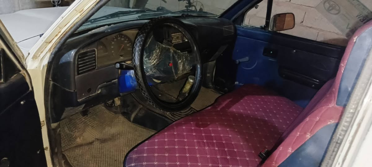 سلام عليكم ورحمه الله سياره بيكم 90 رقم كركوك نكليزي سياره محرك كروسيده 5كير تخم تياير صدر جديد كهربائيات كله شغاله باتري جديد سياره جاهزه كير محرك شاصي بل شرط مكاني ديالى قضاء قرتبه سعر 55 وبيهه مجال رقم الهاتف ***********
