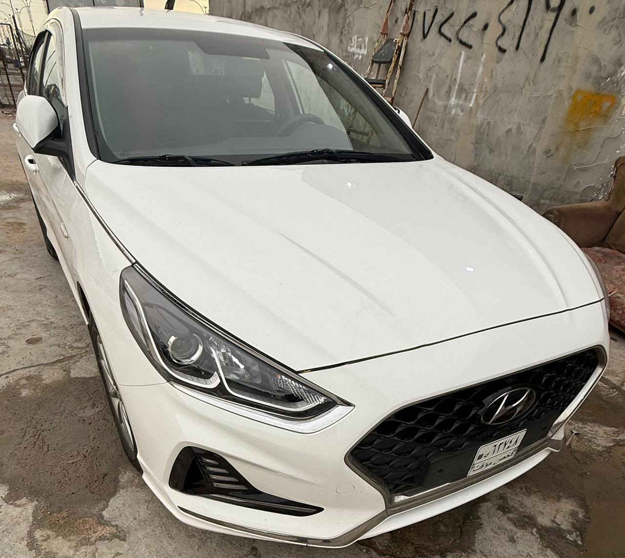 هونداي سوناتا مديل2022واردكوري
بدون رقم بيها صبغ من كوريا 4قطع 
جاملق مقسم سعر150بيهامجال
رقم***********
