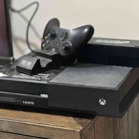 Xbox One • اشتراك گيم باس • يد اصلية