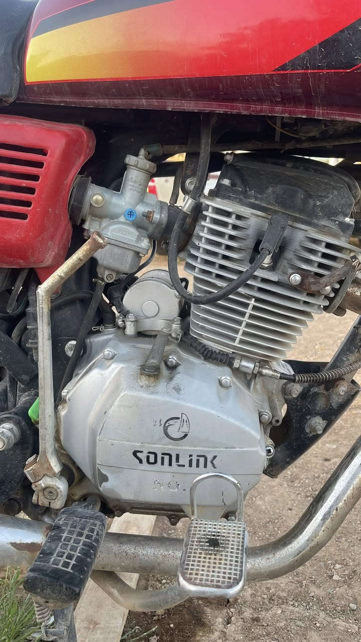 سولنك حربي 2022. 5نمر منافيس 
السعر 265 وبيه مجال


**إذا كنت صاحب هذا الإعلان وتريد حذفه لأي سبب، رجاءا أرسل رسالة إلى الدعم الفني**