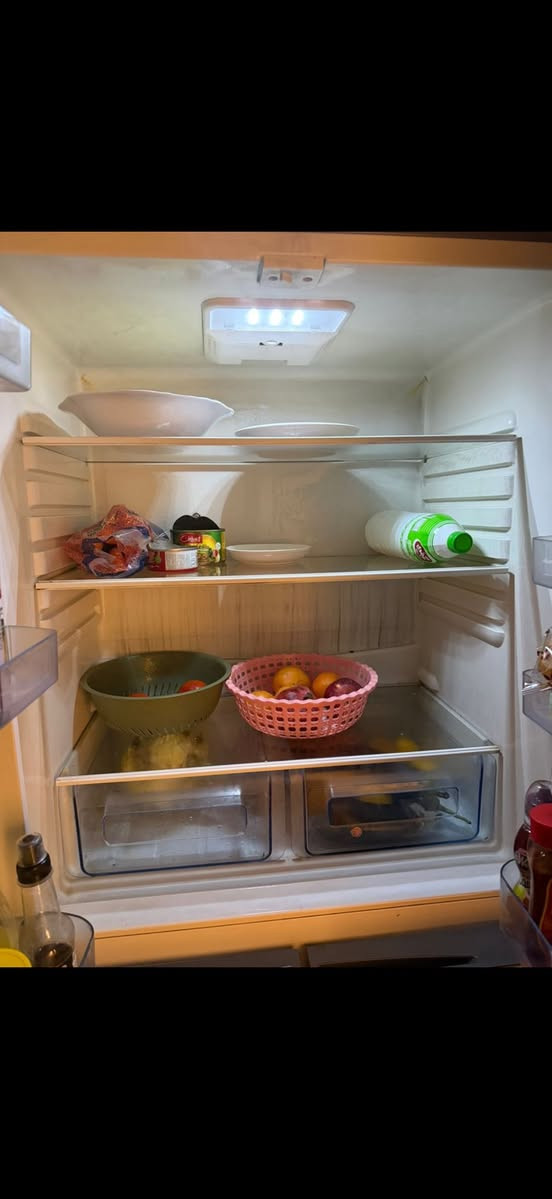 ثلاجه ٤ ابواب نوع بلسان تجميد قوي بس تبريده مو كلش قوي  مداخله تصليح سعره ٣٧٥ مكانه مجمع الزهور السكني  سريع محمد القاسم


**إذا كنت صاحب هذا الإعلان وتريد حذفه لأي سبب، رجاءا أرسل رسالة إلى الدعم الفني**