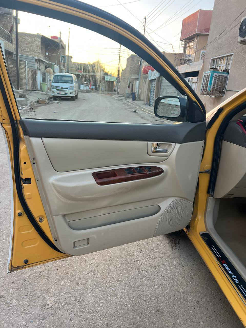 سلام عليكم بيوايدي اف ثري البيع موديل 2011سنويه 2029 مصفره هيه وغرامات مكينه تبخر صدر مامي وخلفي نضيف كهربائيات شغاله تخم تأير العنوان بغداد الحسينيه مال راشديه سعر 38 وبيه مجال ***********
