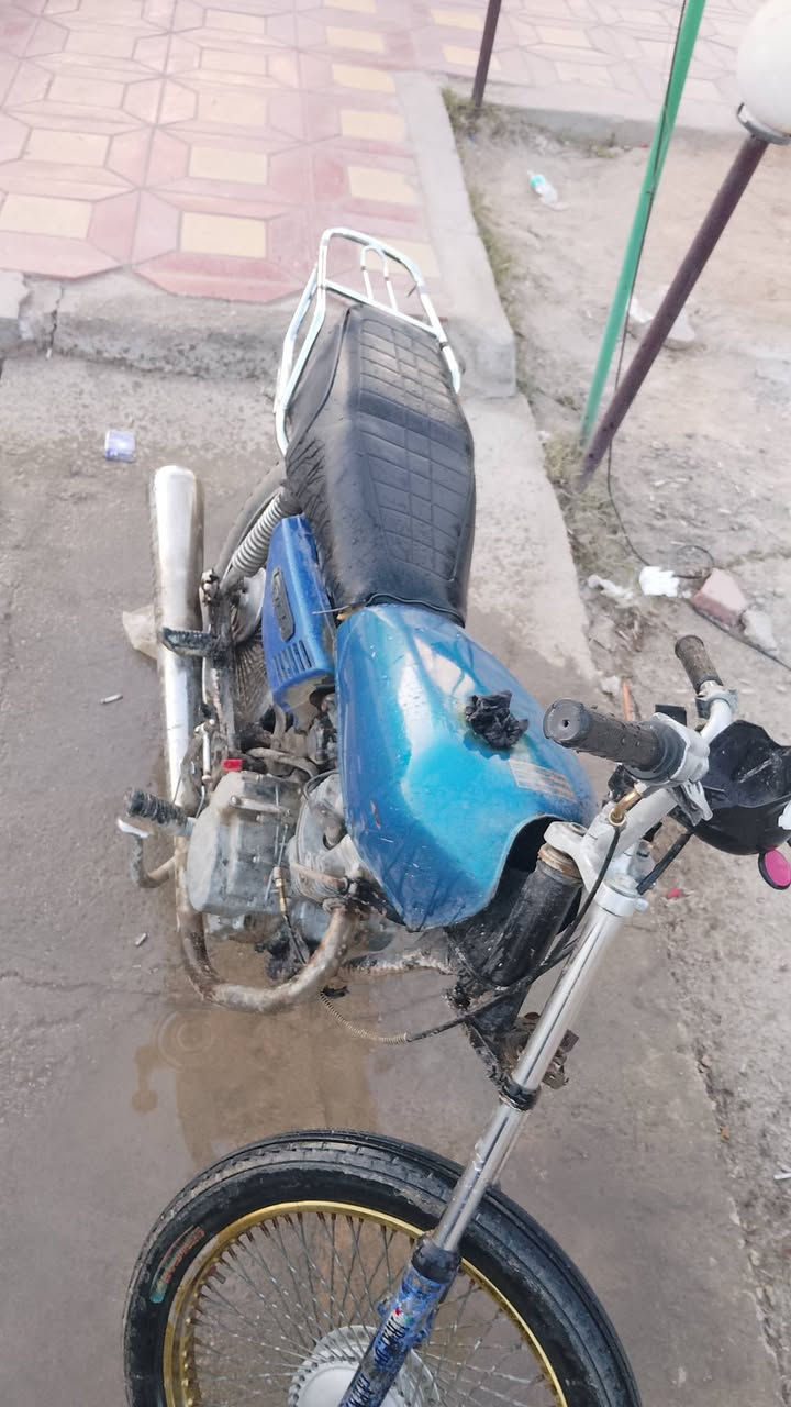 سلام عليكم ورحمة الله وبركاته دراجة للبيع كلك مكاني نجف ميلاد الدراجة مكينة نضيفة ما تبخر كلجات جدد سكليتر جديد بنزات جدد سوباية جديدة التاير الورة جديد كلة جدي جاملغ الكدام موجود ولجاملغات جدد اللة شاهد كلهن جدد يعني دراجة كاملة ما عايزهة اي شي قسمن بل قران هندر واحد وتطلع مكينتة زينة صالنصة رياضي وكاملة
رقمي ***********
السعر خاص
