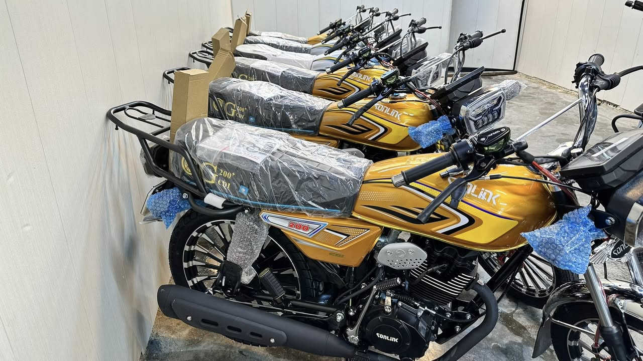 البيع بالمفرد والجملة 
البيع بالنقد والتقسيط اسعار جملة جوة السوك 
اوراق كاملة بس كمرك ما مدفوع تجي 4 اوراق 
العنوان بغداد البنوك مقابل نادي النفط 
يوجد توصيل داخل بغداد وجميع المحافظات 
***********
