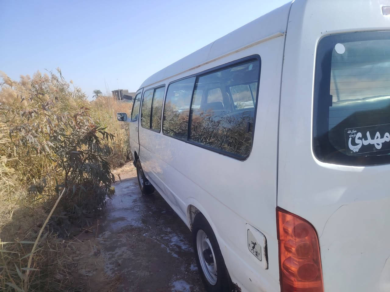 السلام عليكم سياره فيتون للبيع موديل 2014 السعر 75 وبيها مجال ***********
