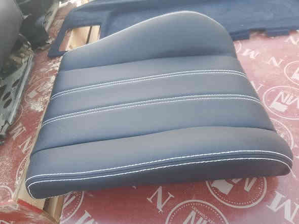 السلام عليكم
كلنه شويه نغير من دزاين البلادي🤔
دوشمه كافه انواع السيارات بطاين 🫡
كشنات ارضيات تنته تكم دشابيل🤗
 تحديث دواخل تغيير لون وعوازل 💪
العنوان الشعب الثعالبه شارع البانزين خانه
للستفسار ***********
