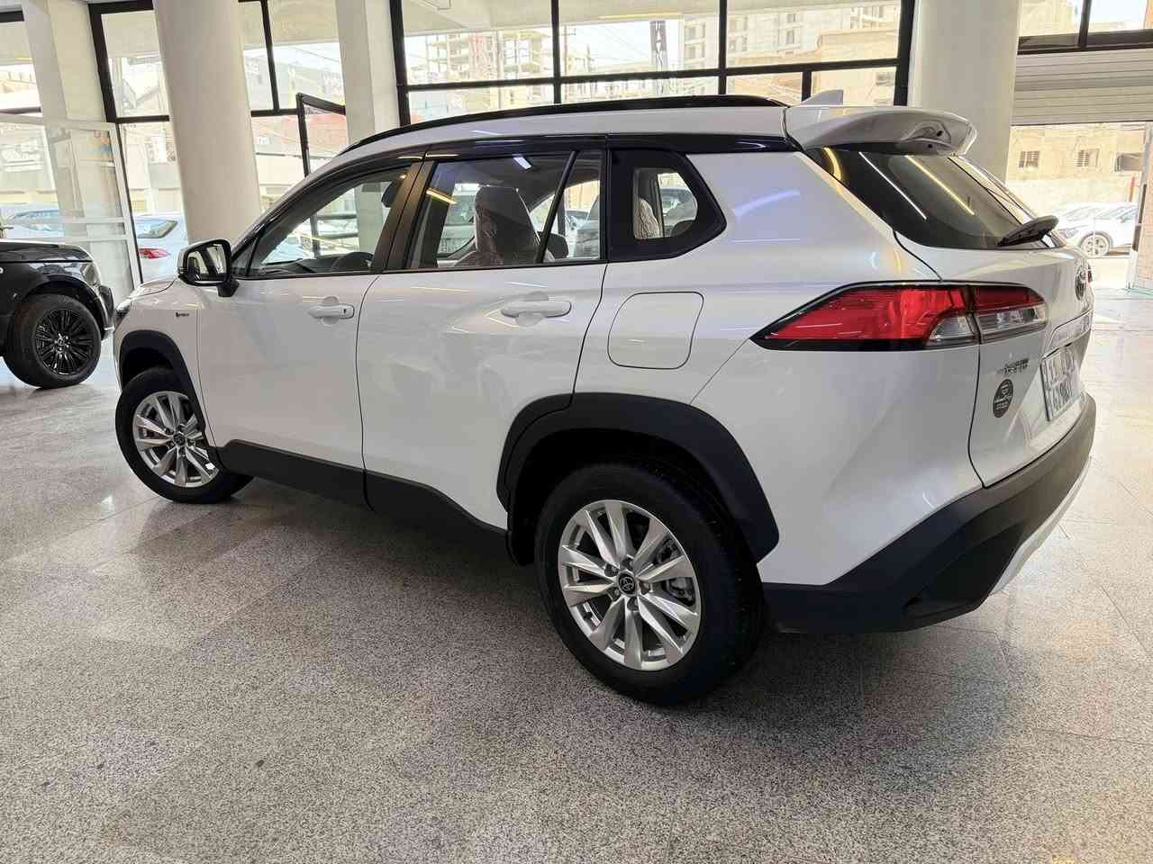 كورلا كروز
 2025
مستخدم عداد المسافه 18000 Km
مكفوله كفاله عامه 
رقم بغداد مشروع وطني تحويل ثاني يوم
مواصفاته 
محرك 2.0
داخل لون مشمشي 
مقاعد جلد 
فتحه سقف 
رادار امامي 
بصمه 
هندبريك كهرباء 
تبريد قطعتين 
تحكم ستيرن 
شاشه كبيره 
كامره خلفيه 
تحديد مسار
حمالات 
بلوجكتر 

العنوان بغداد الكراده 

‏***********
