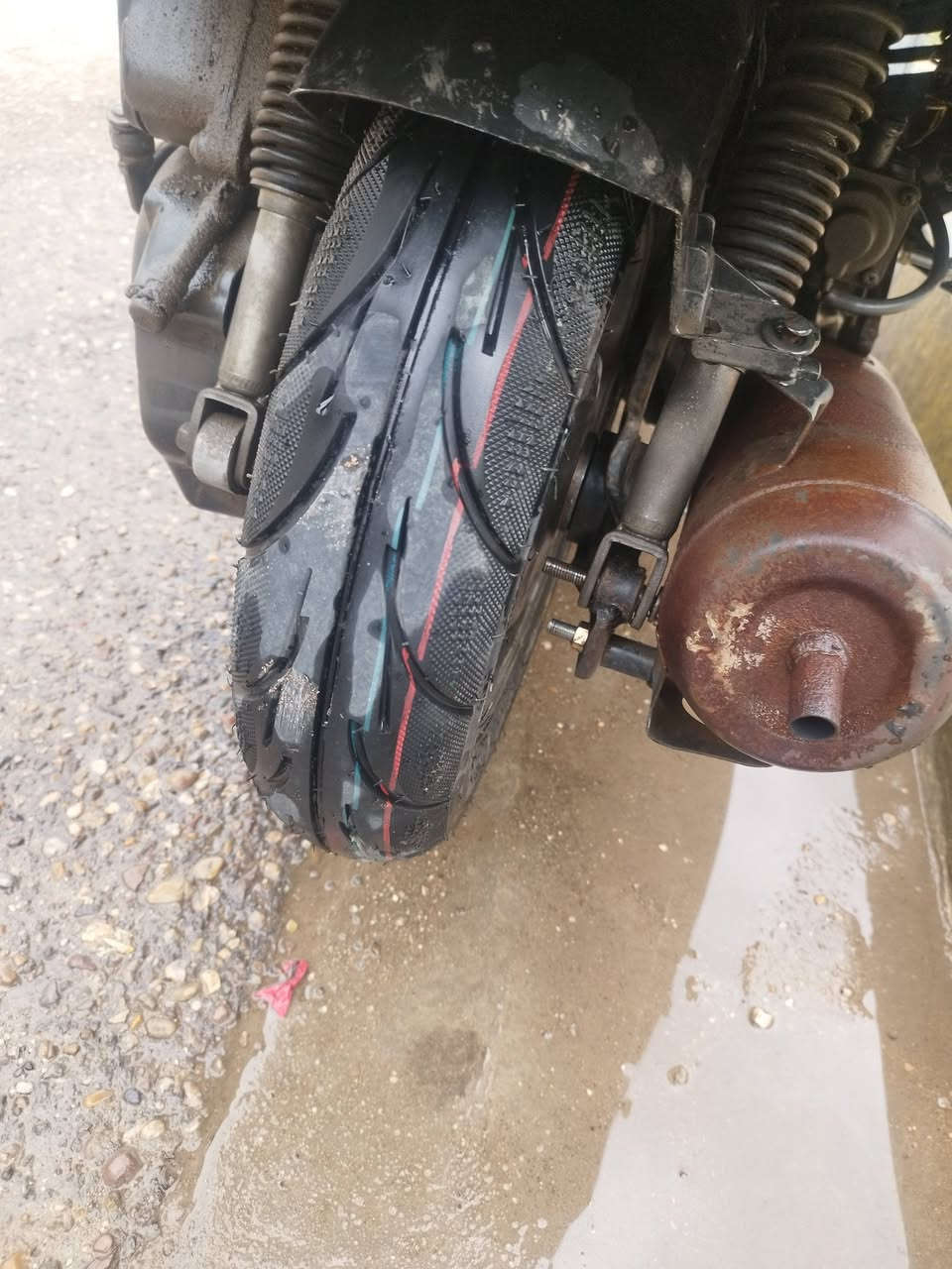 دراجه فراشه 140
كهربائيات شغاله سلف هورن اشاير تاير جديد مكينه ناعمه حلوه 275 وبيه مجال بغداد للاستفسار 
***********
